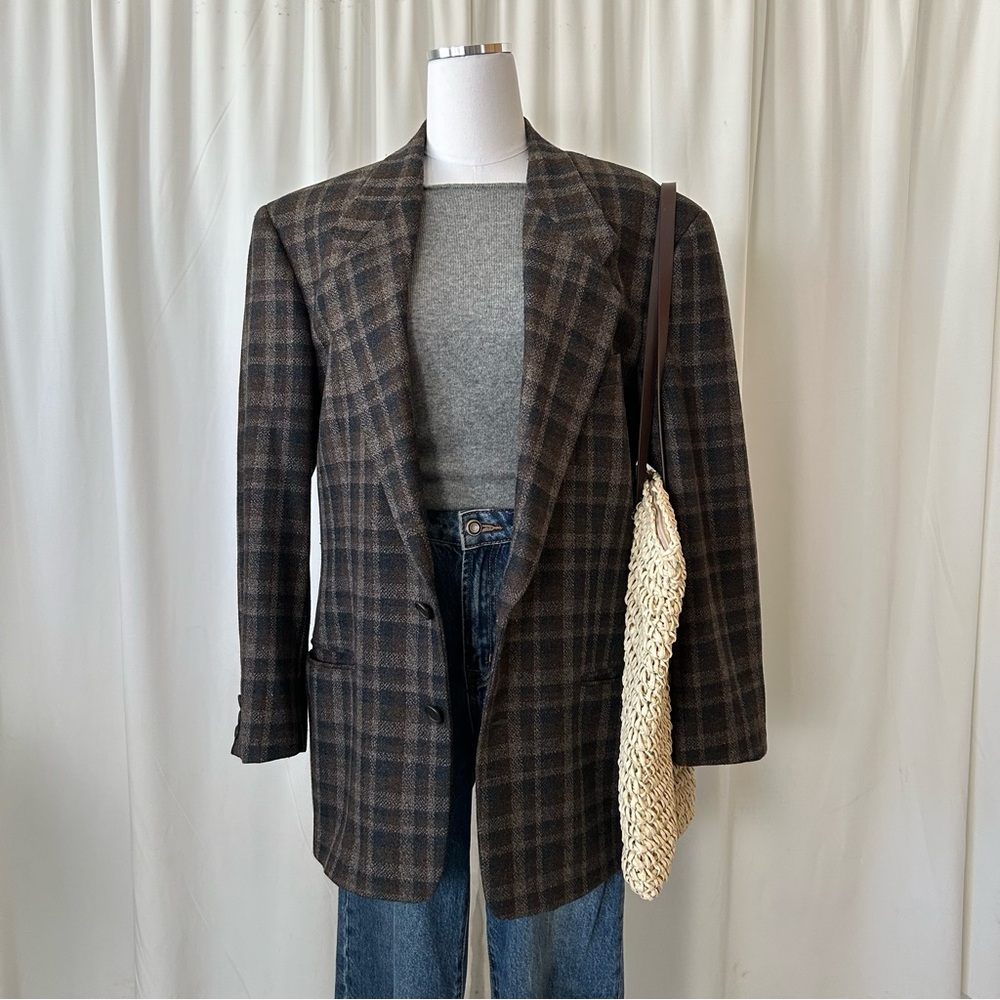 Vintage Men’s Giorgio Armani Collezioni Plaid Wool Sport Coat size 39R. - Picture 5 of 16